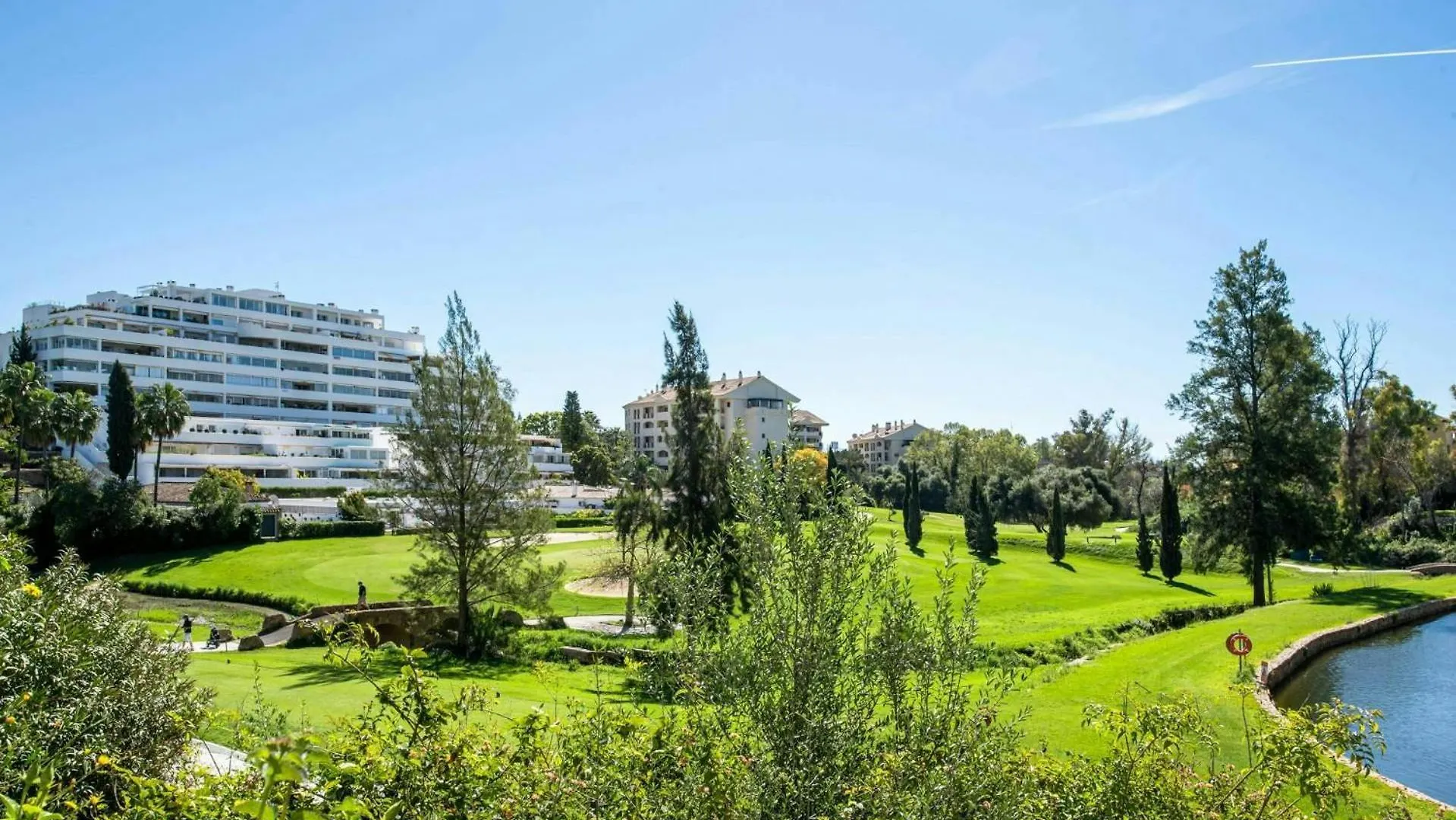 Apartamento En Guadalmina Con Vistas Al Golf Marbella